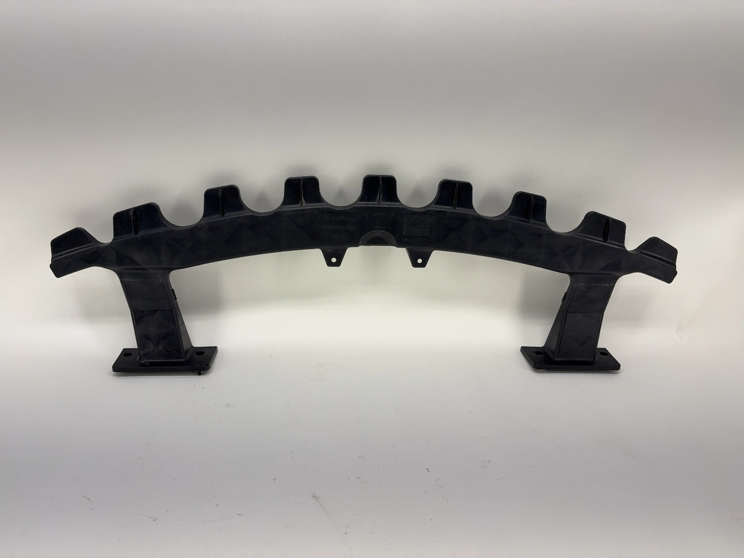 2015 Tesla Model S Front Ankle Catcher Plastic 1019276-00-D