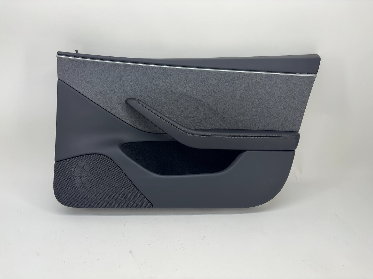 2025 Tesla Model 3 Highland Front Right Door Panel 1776740-20-E