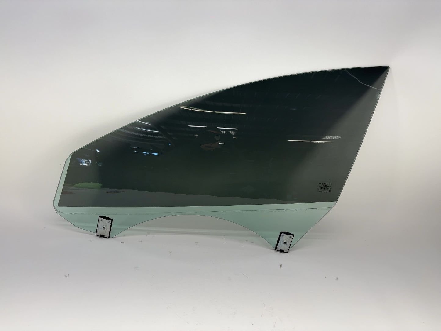 2024-2025 Tesla Model 3 Highland Front Left Door Glass Laminated 1768719-00-D