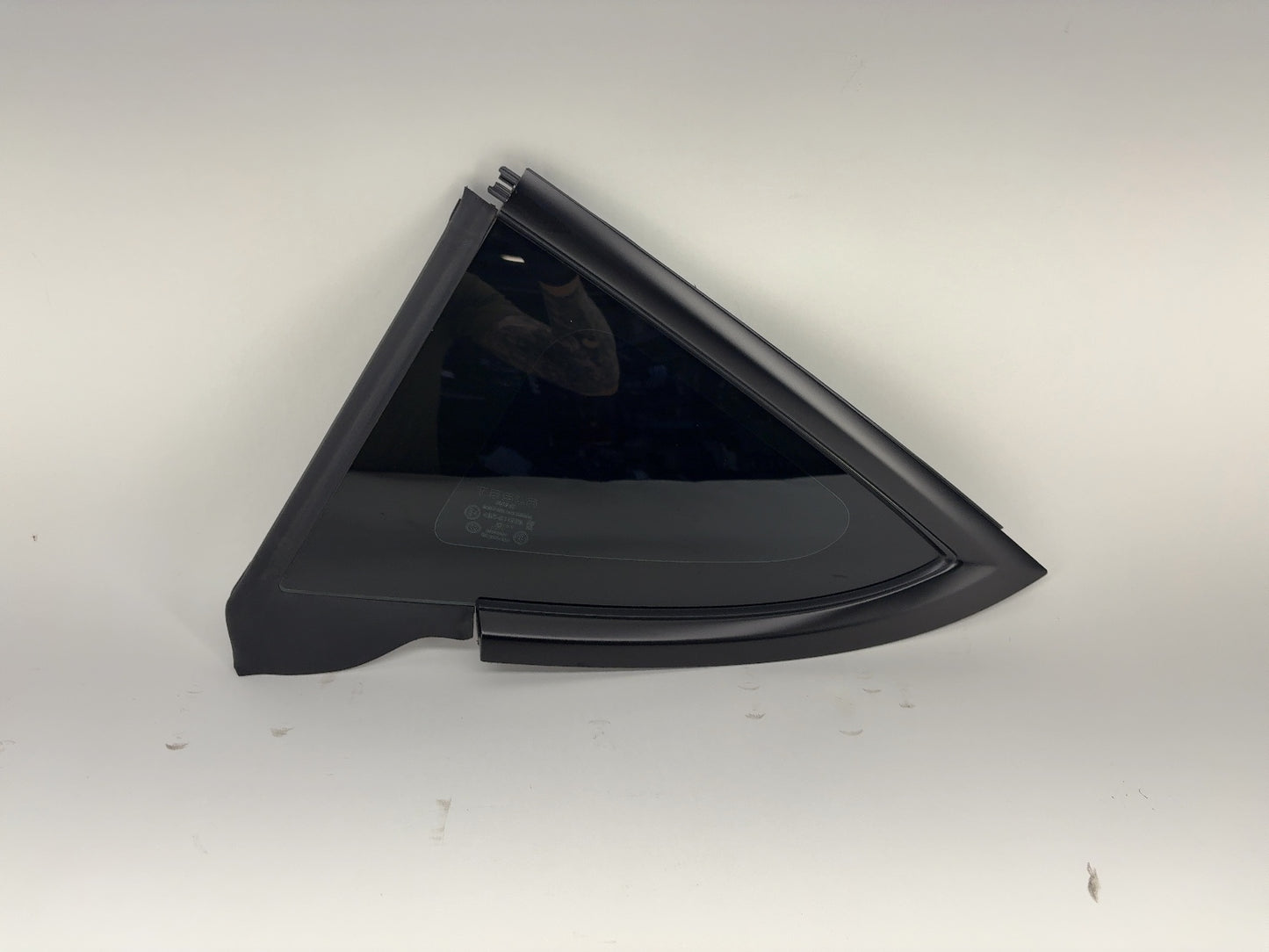 2024-2025 Tesla Model 3 Highland Rear Quarter Glass Right Black 1915484-21-C