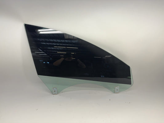 2024-2025 Tesla Model 3 Highland Front Right Door Glass Laminated 1773076-00-D