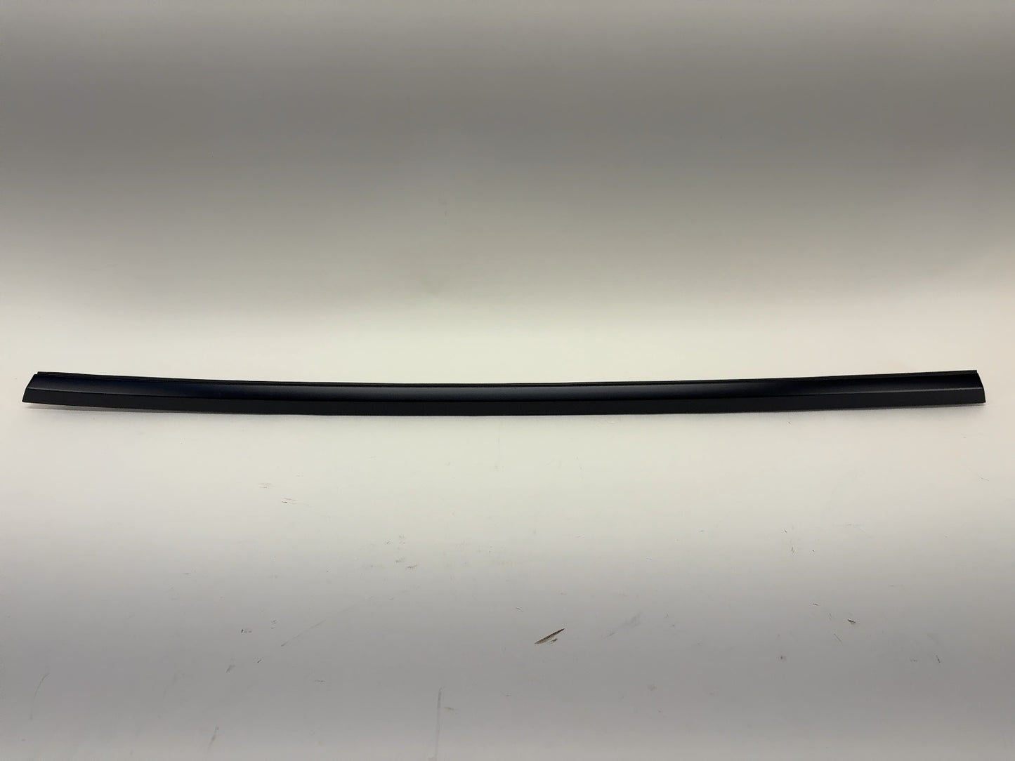 2026 Tesla Model Y Juniper Rear Right Door Belt Molding 2022812-21-A