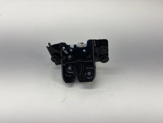 2024 Rivian R1S Rear Lower Liftgate Latch PT00003662-J