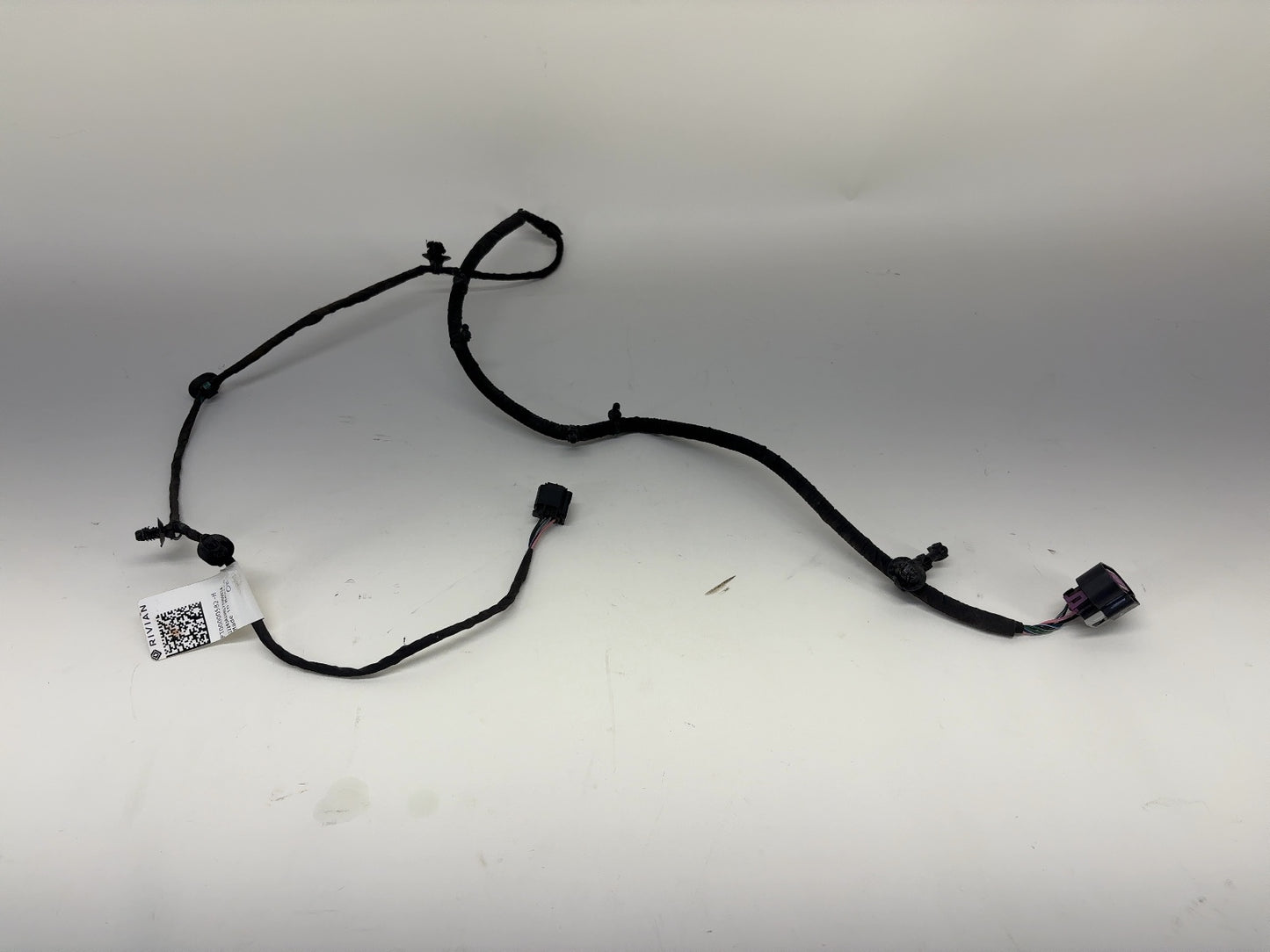 2022 Rivian R1T Tailgate Wiring Harness PT00000582-H