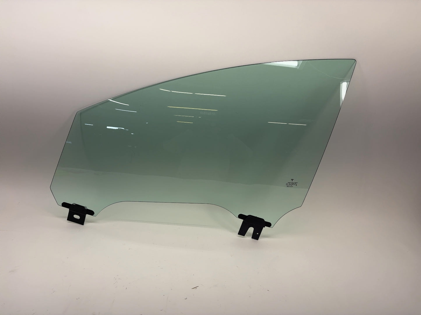 2018-2020 Tesla Model X Front Left Door Glass 1028822-00-J
