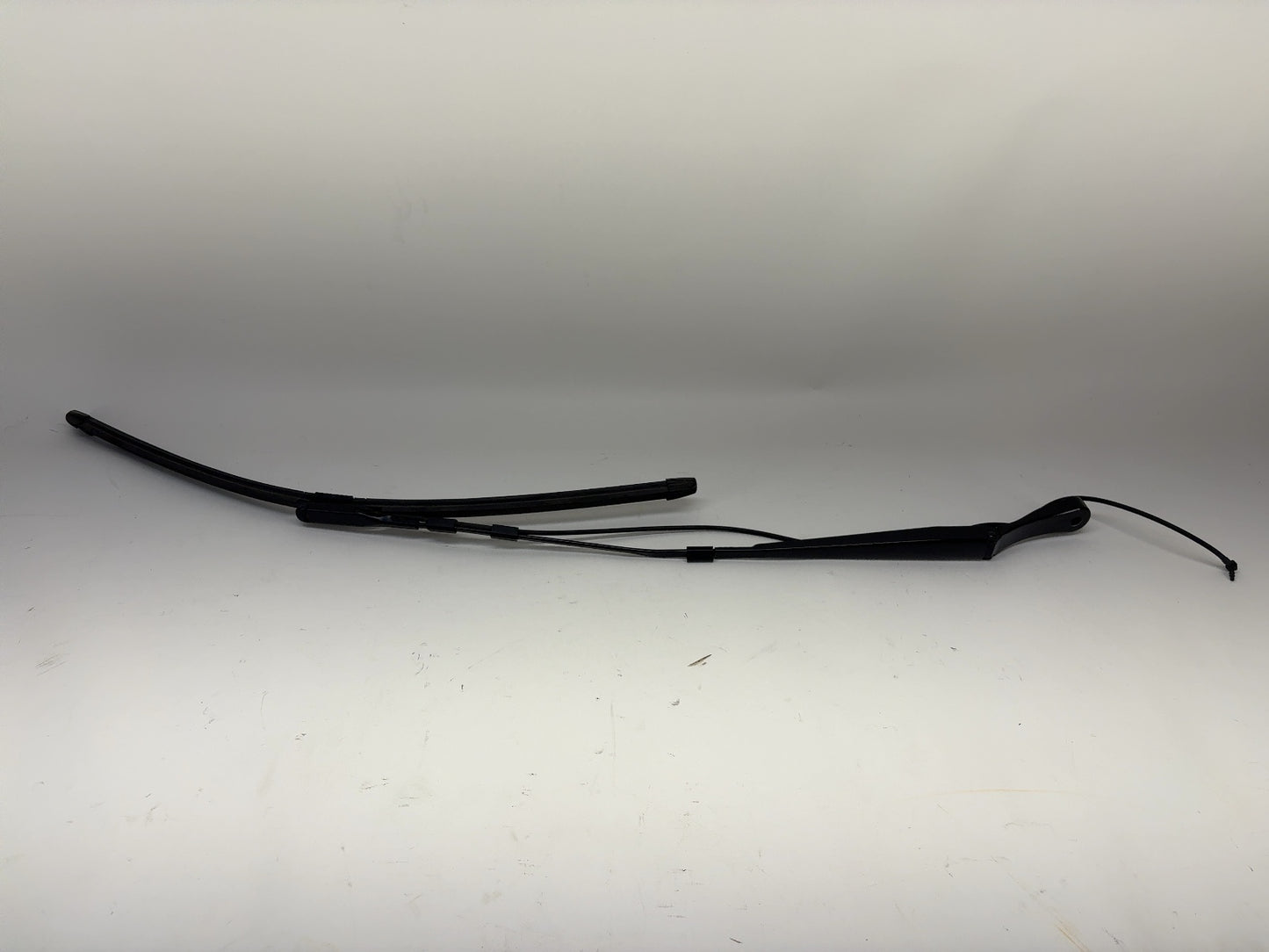 2020 Tesla Model X Wiper Arm And Blade Driver Left 1046669-00-D