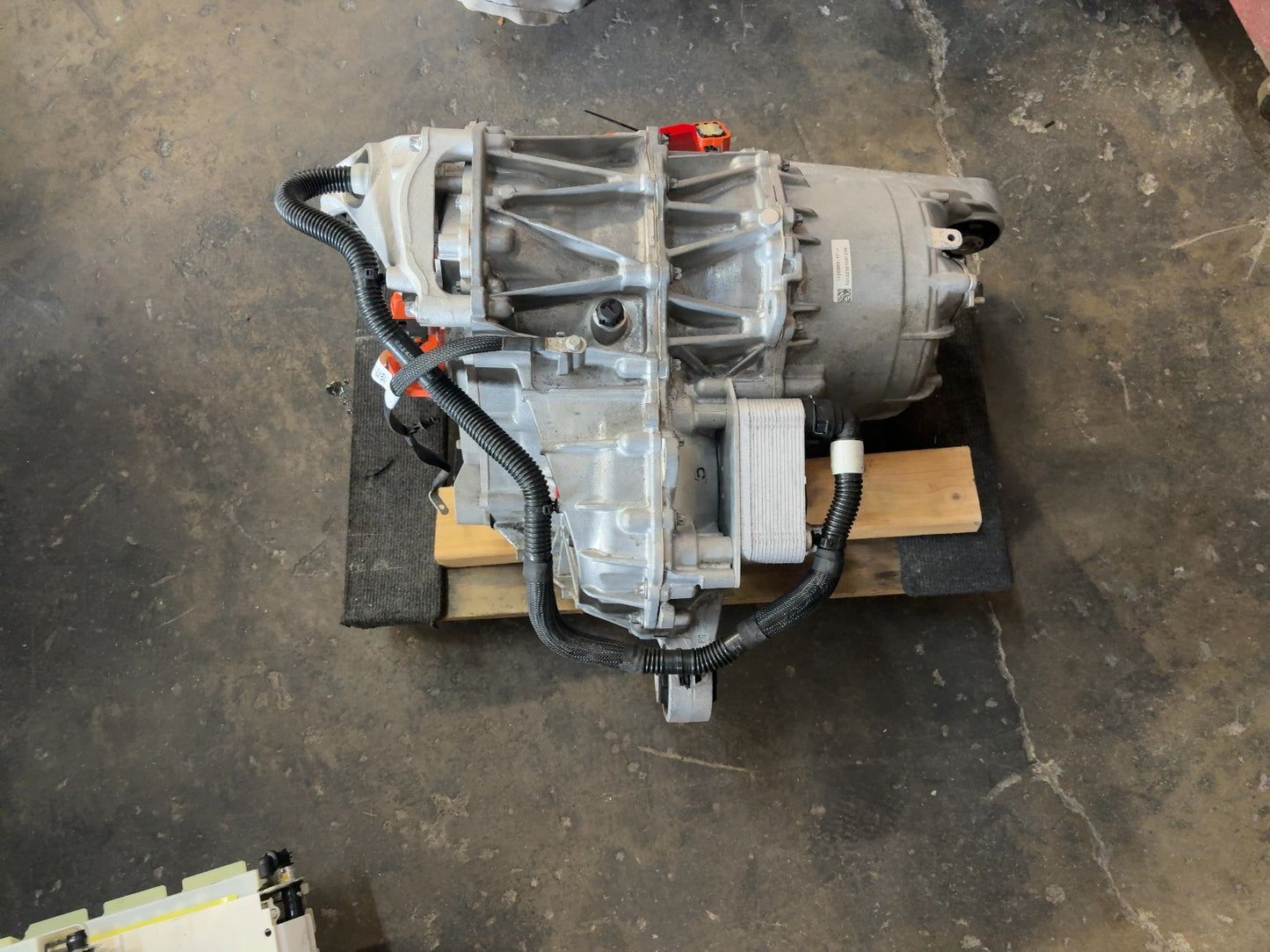 2023 Tesla Model Y Rear Drive Unit Sport 1120980-17-J