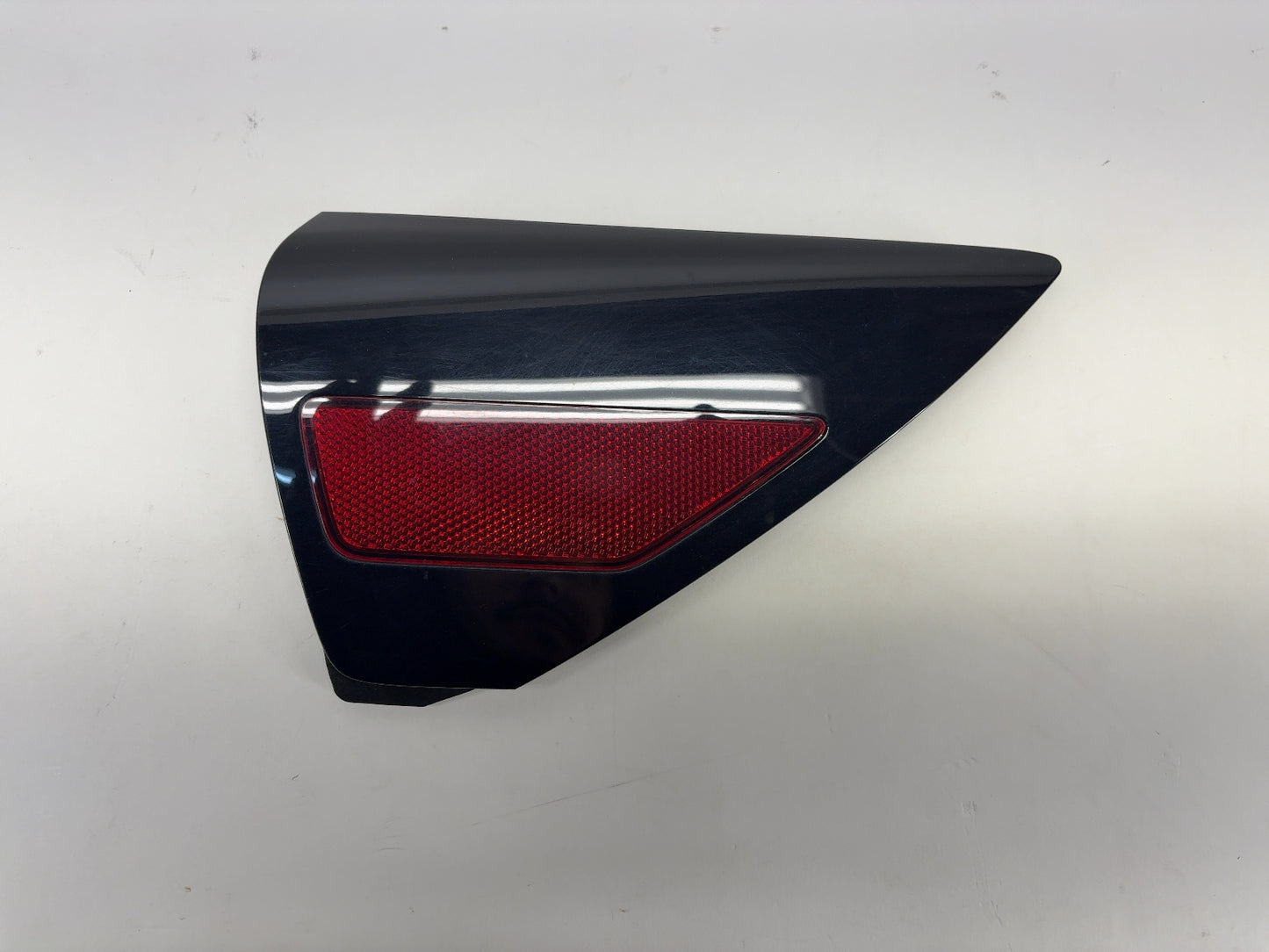 2021-2022 Tesla Model 3 Rear Right Quarter Reflector 1518783-00-A