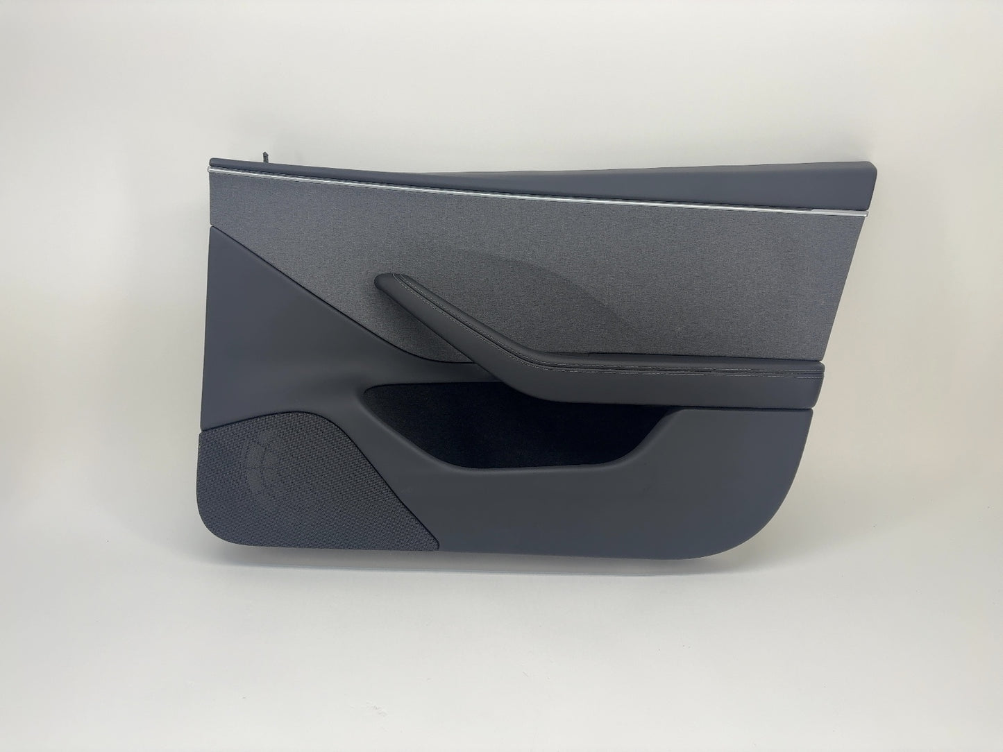 2024-2025 Tesla Model 3 Highland Front Right Door Panel 1776740-20-D