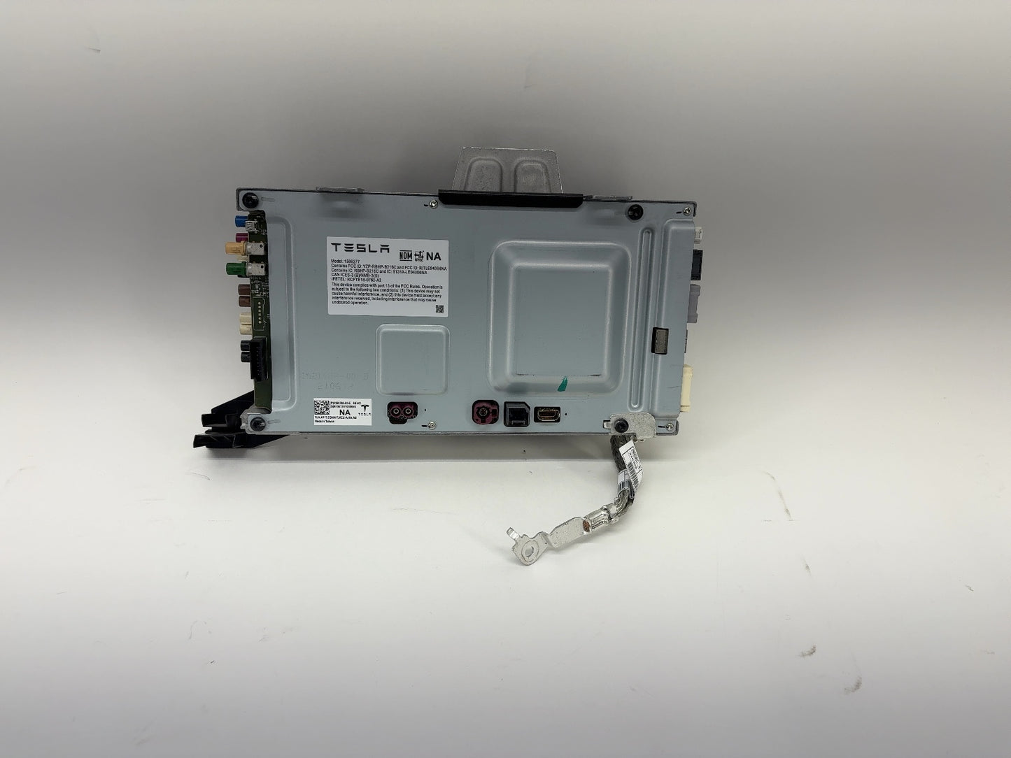 2021 Tesla Model 3 Car Computer 1566786-00-E