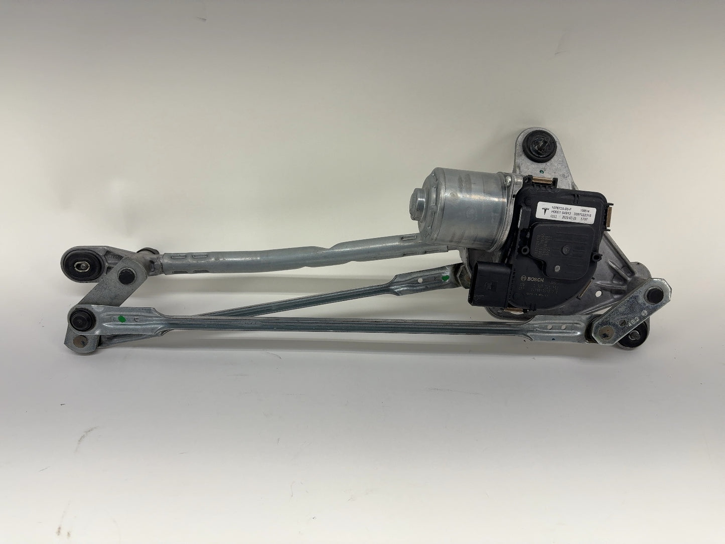 2021 Tesla Model 3 Wiper Motor Assembly 1076725-00-F