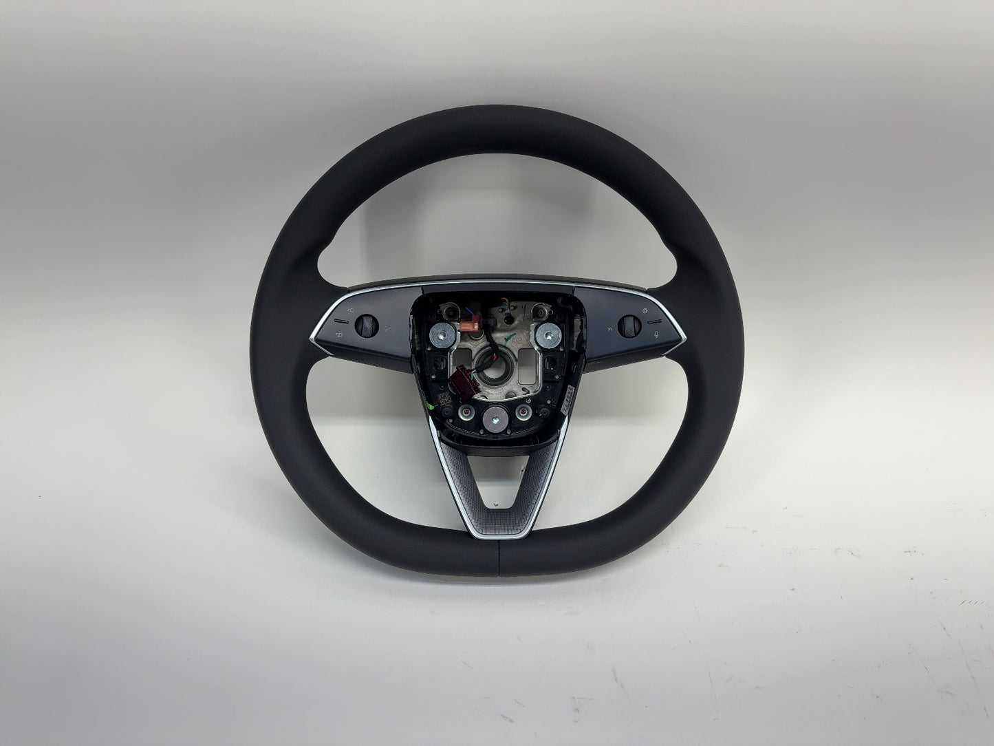 2026 Tesla Model Y Juniper Steering Wheel Pur Leather 2003660-00-F