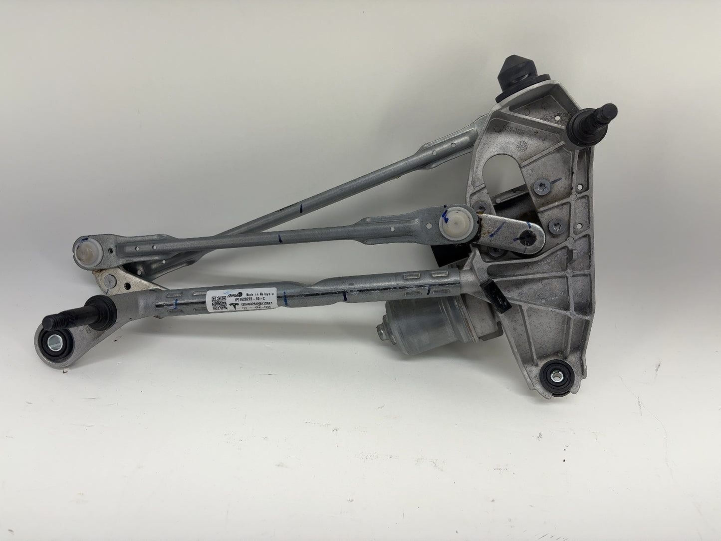 2026 Tesla Model Y Juniper Wiper Motor Assembly 1628222-10-C