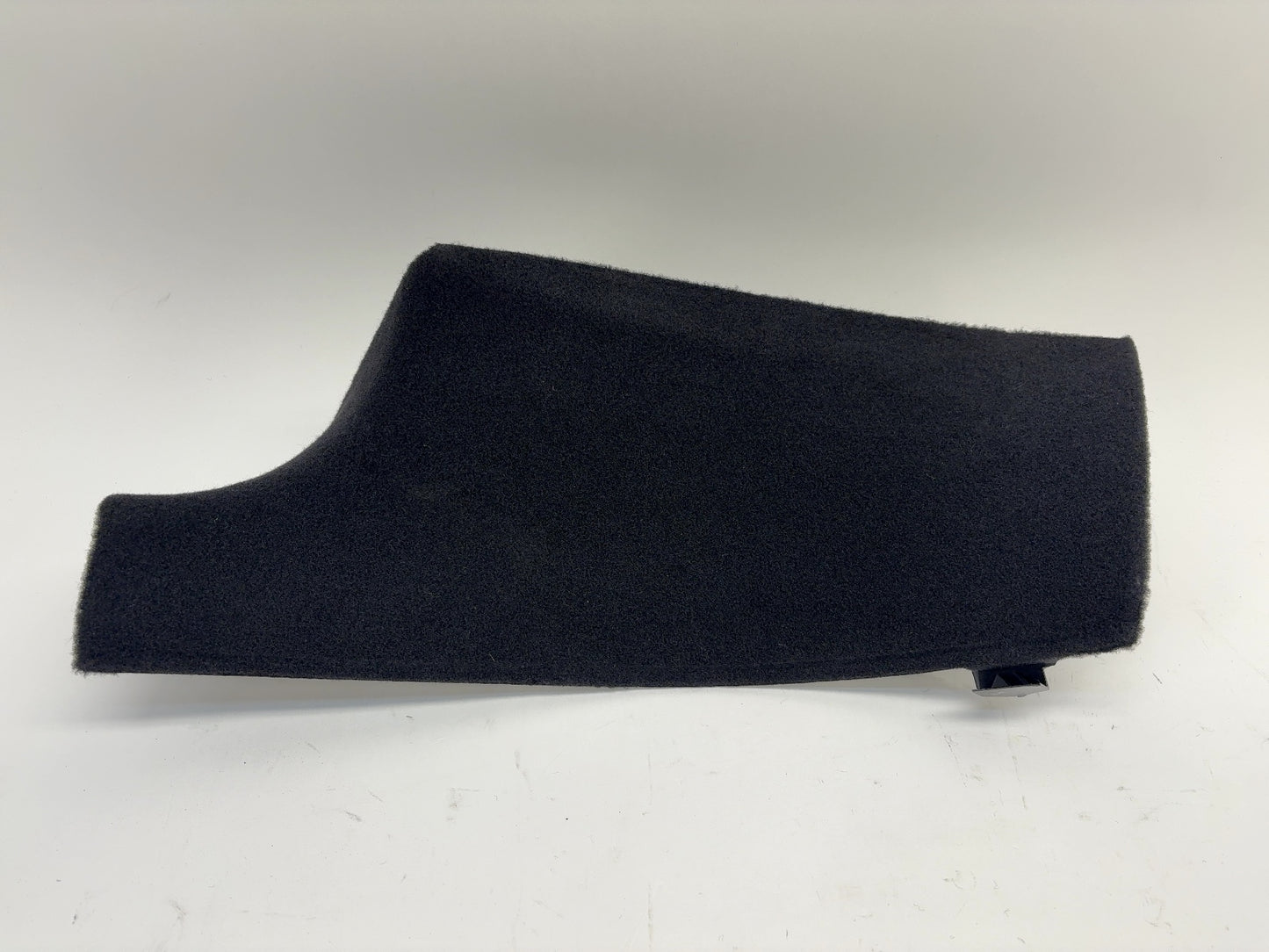 2026 Tesla Model Y Juniper C Pillar Lower Trim Left 5 Seater 1935497-50-E