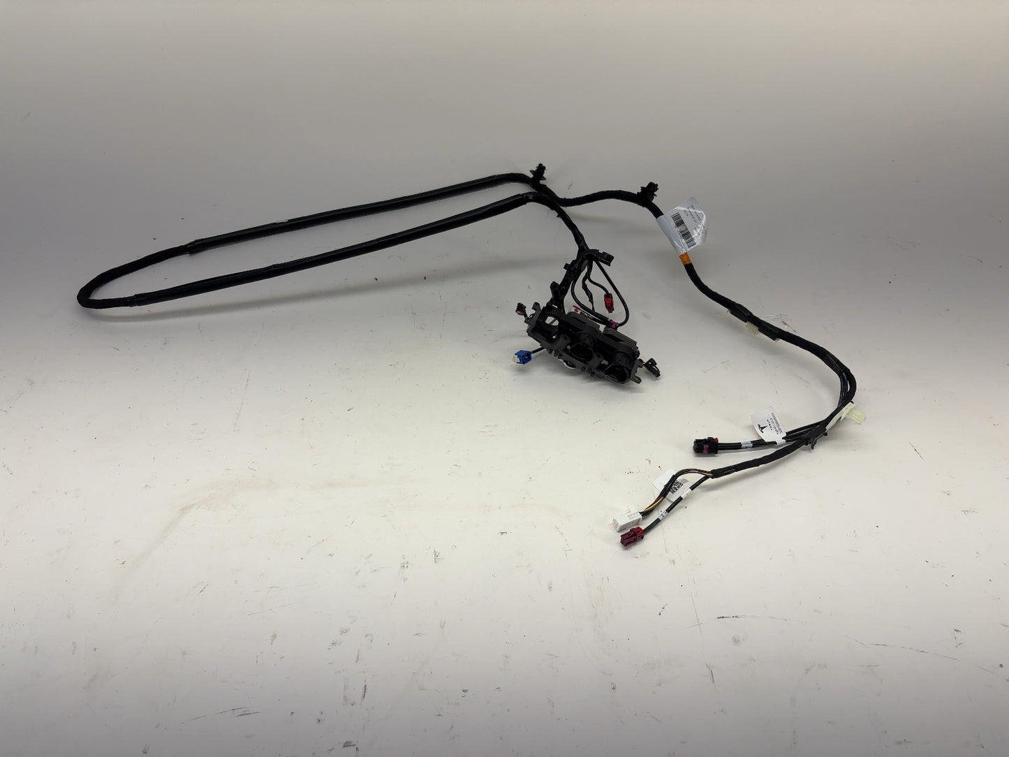 2026 Tesla Model Y Juniper Windshield Harness With Camera 1933918-00-B