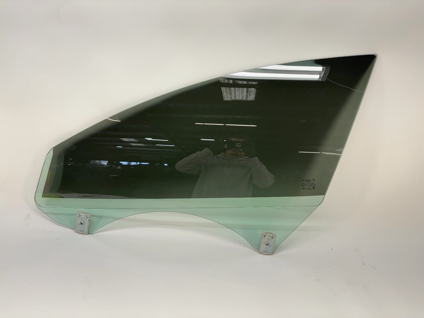 2024-2025 Tesla Model 3 Highland Front Left Door Glass Laminated 1768719-00-D