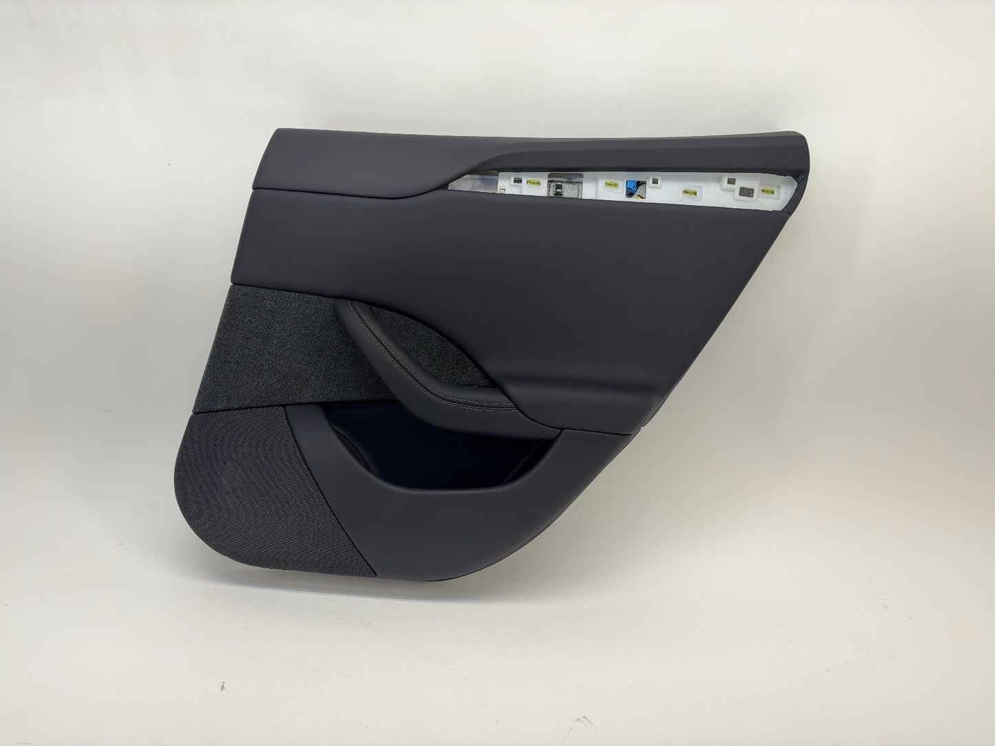 2021 Tesla Model S Rear Right Door Panel 1633942-71-C