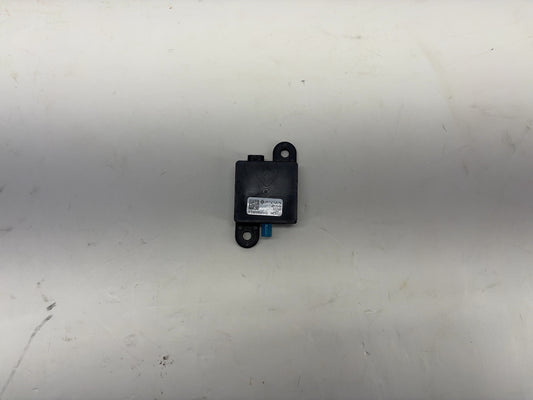 2023 Rivian R1S R1T Front Radio Antenna Amplifier PT00039253-G