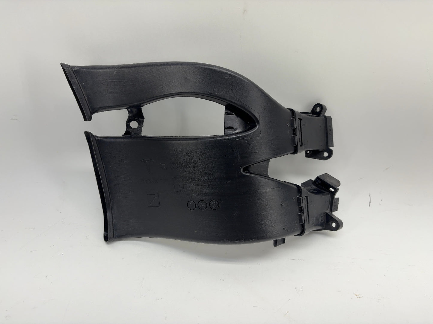 2019 Tesla Model X Duct Front Foglamp Left 1043927-00-E
