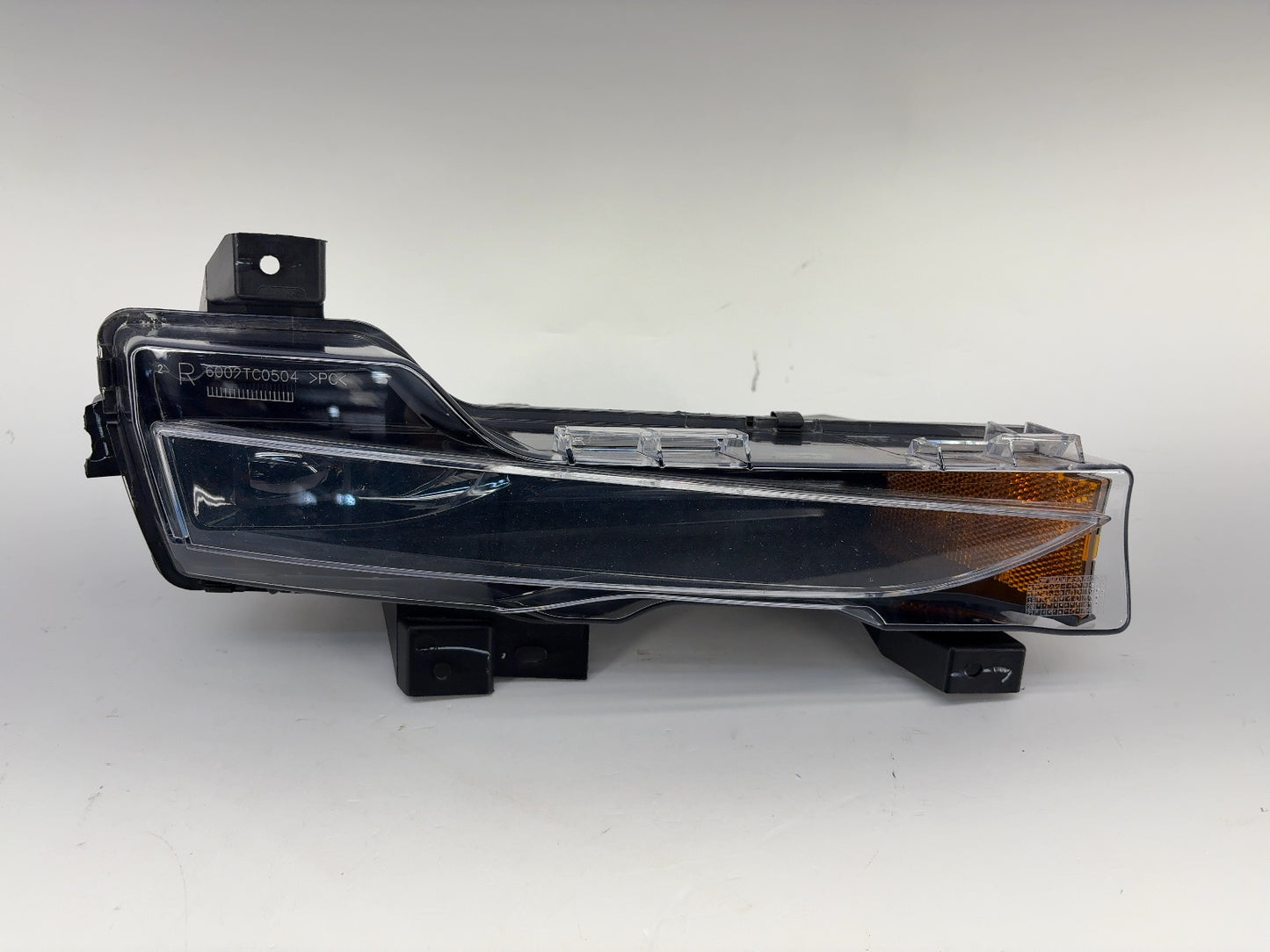2021-2023 Tesla Model 3 Front Right Foglamp 1077390-00-F