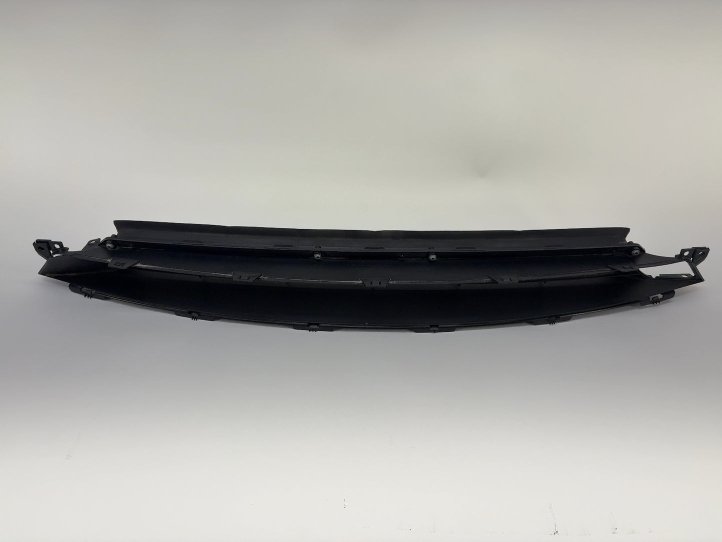 2019 Tesla Model X Front Panel Lower Closing Fascia Note* 1047740-00-H