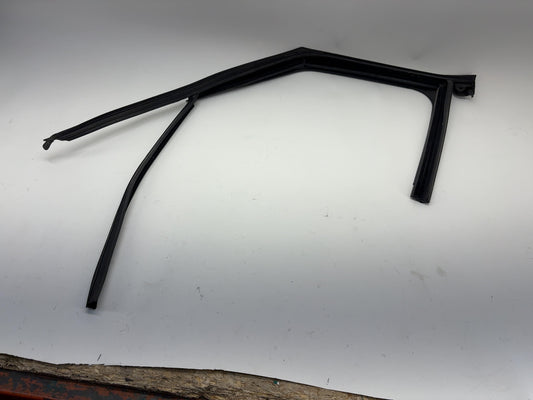 2023 Rivian R1S R1T Front Left Door Rubber Seal PT00002209-A