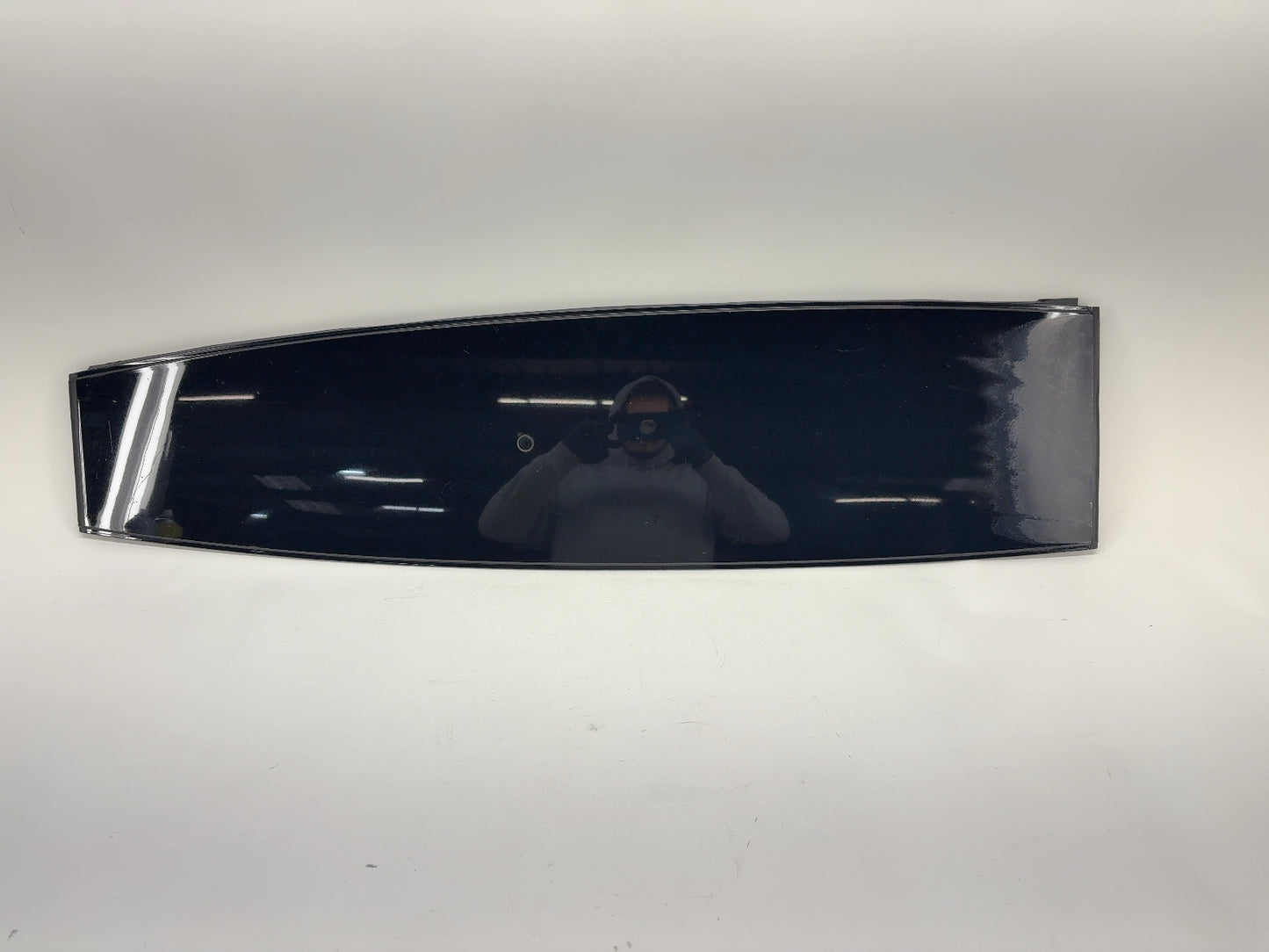 2020 Tesla Model X Roof Top Center Spine Applique 1041361-00-J
