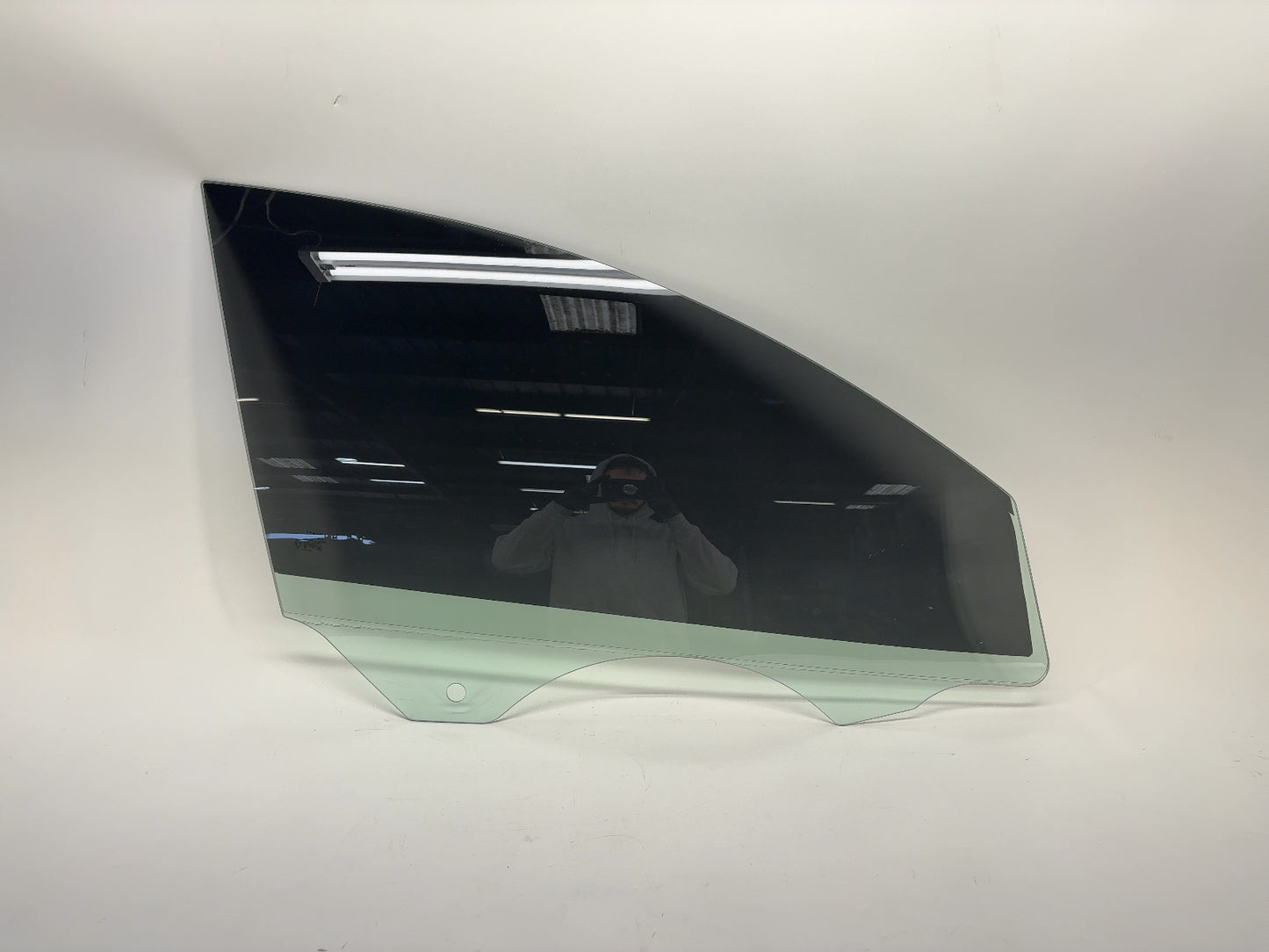 2023-2026 Tesla Model Y Front Right Door Glass Laminated 1906069-00-A