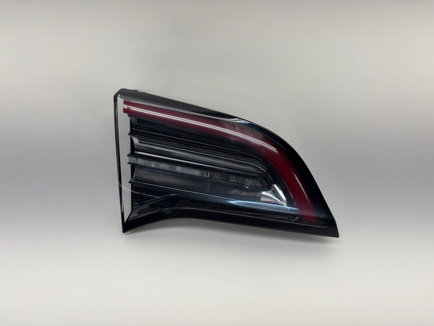2021-2022 Tesla Model 3 Tail Lamp Liftgate Trunk Left 1077401-00-G