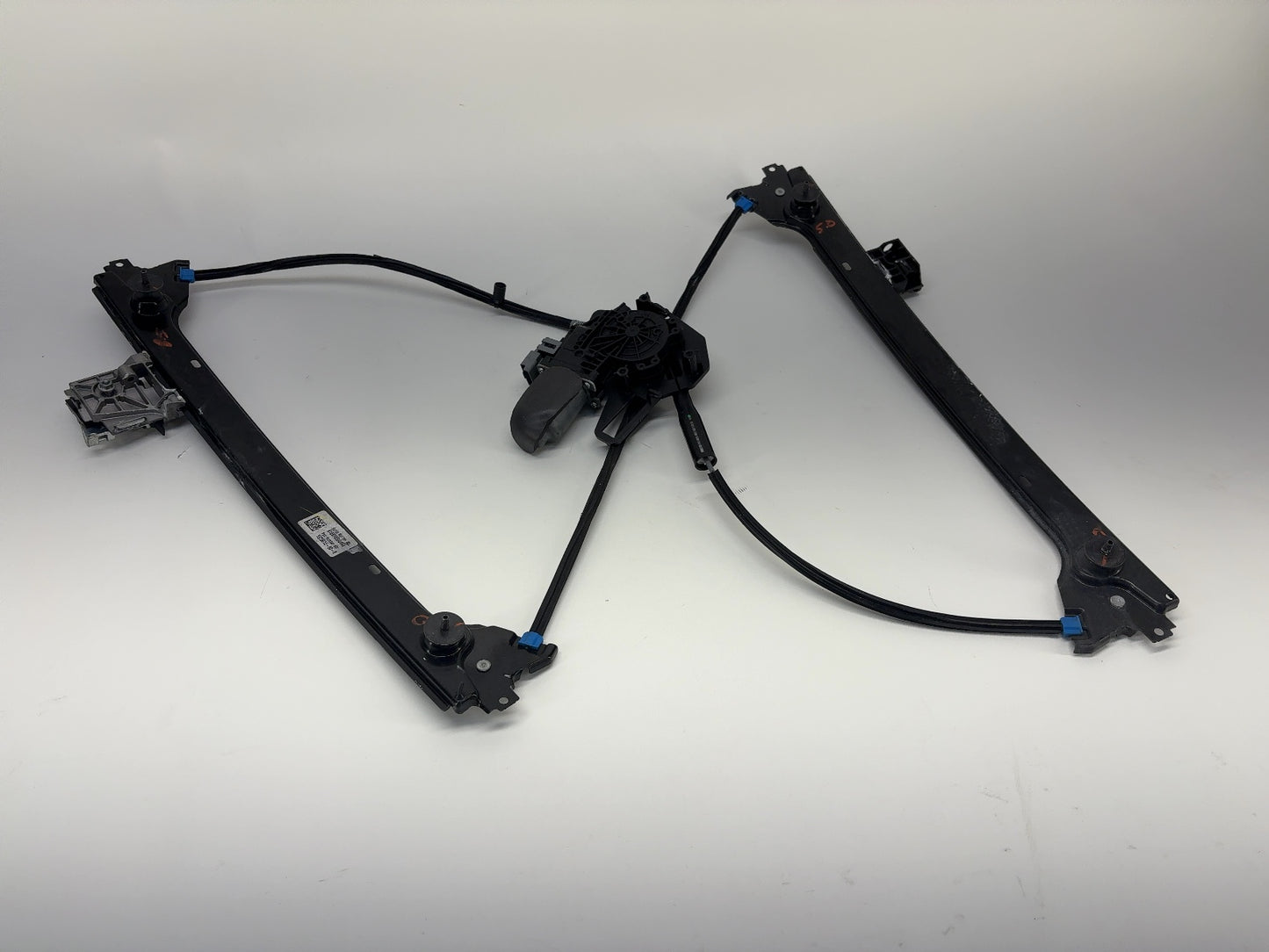 2018 Tesla Model X Window Regulator Front Left 1028818-61-E