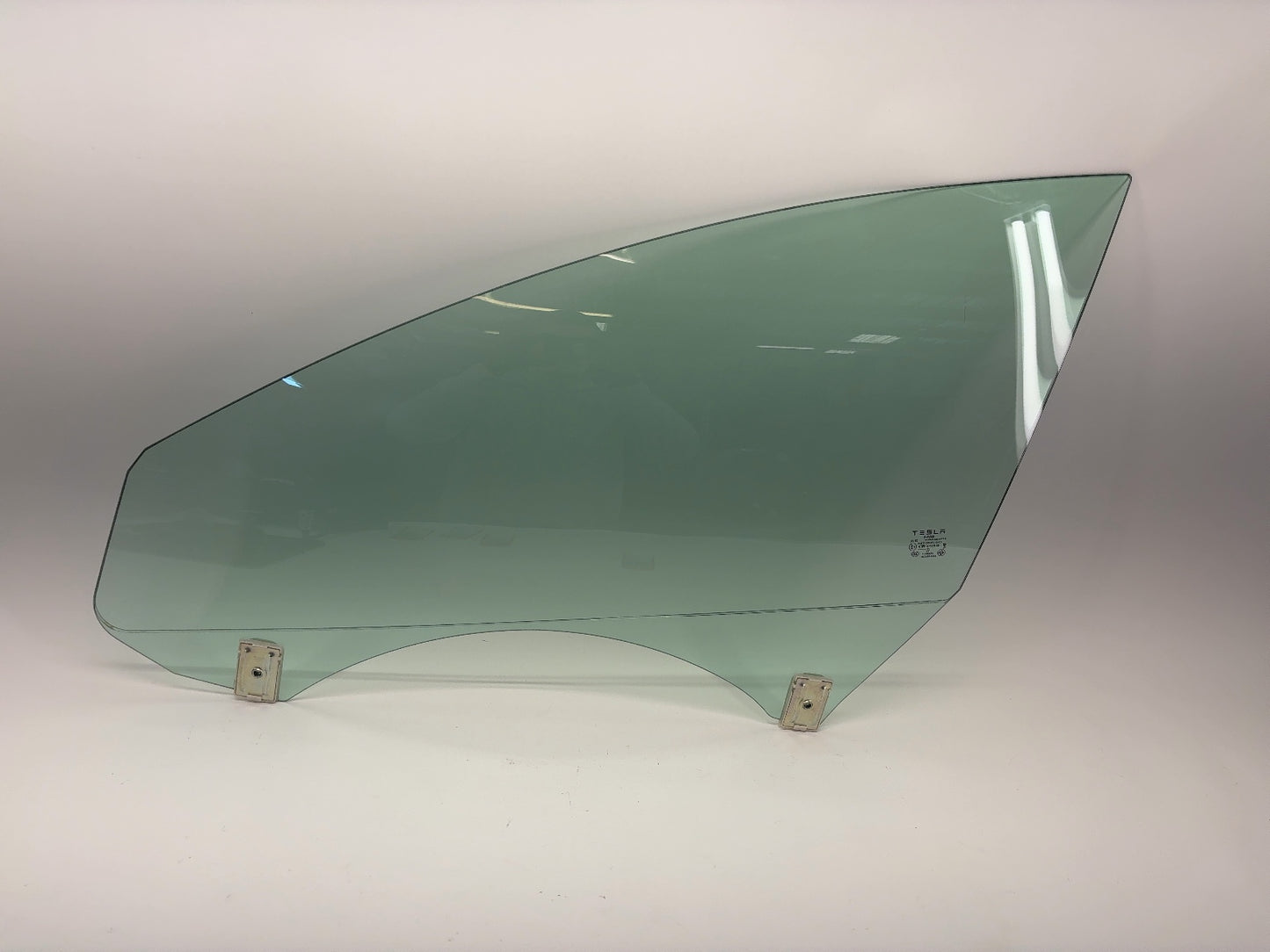 2024-2025 Tesla Model 3 Highland Front Left Door Glass Laminated 1768719-00-D