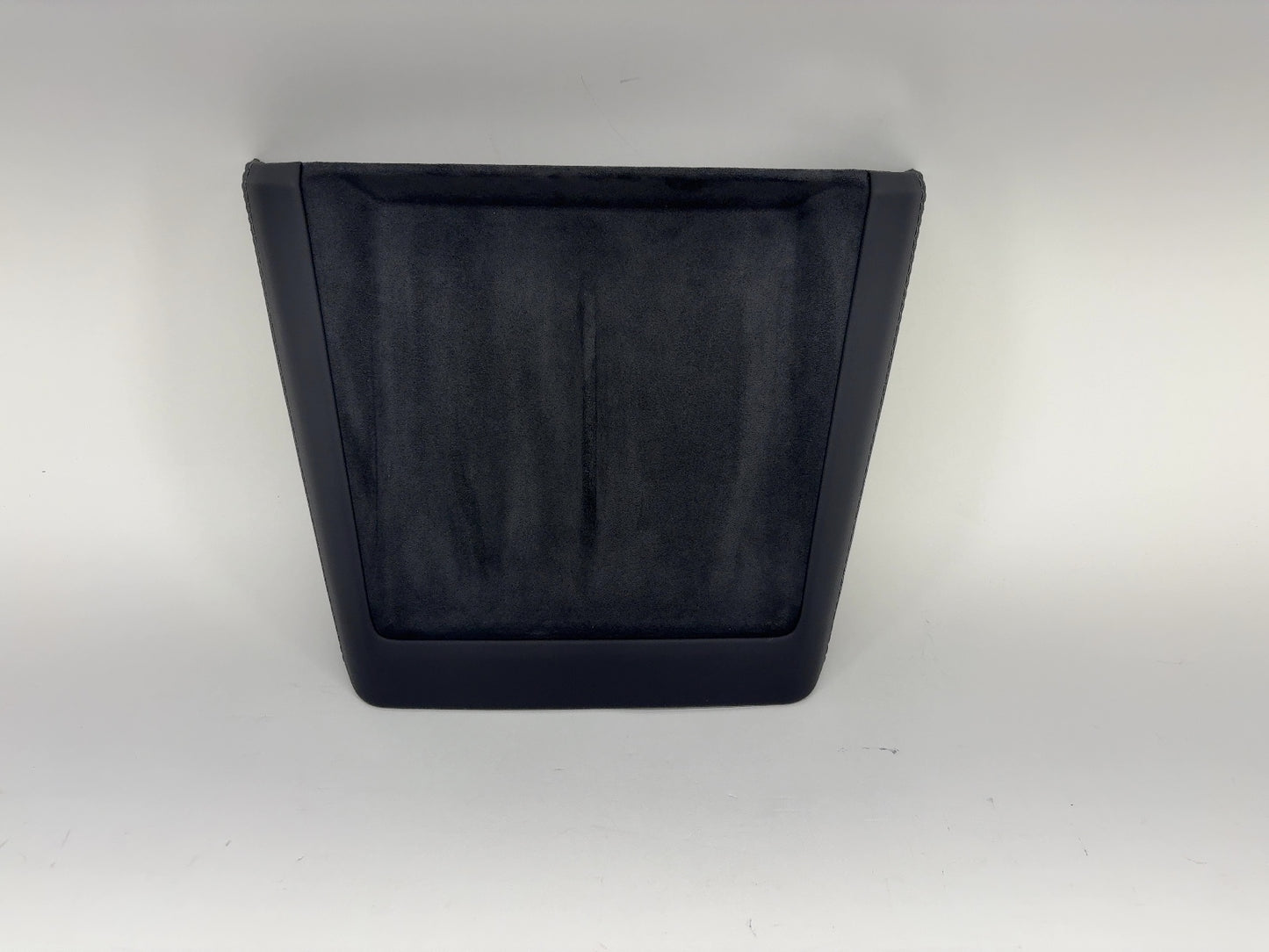 2025-2026 Tesla Model 3 Highland Wireless Charging Module & Pad 1761810-00-C