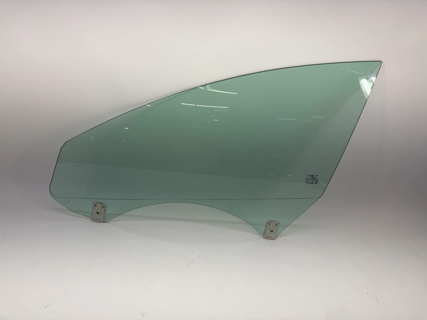 2024-2025 Tesla Model 3 Highland Front Left Door Glass Laminated 1768719-00-D