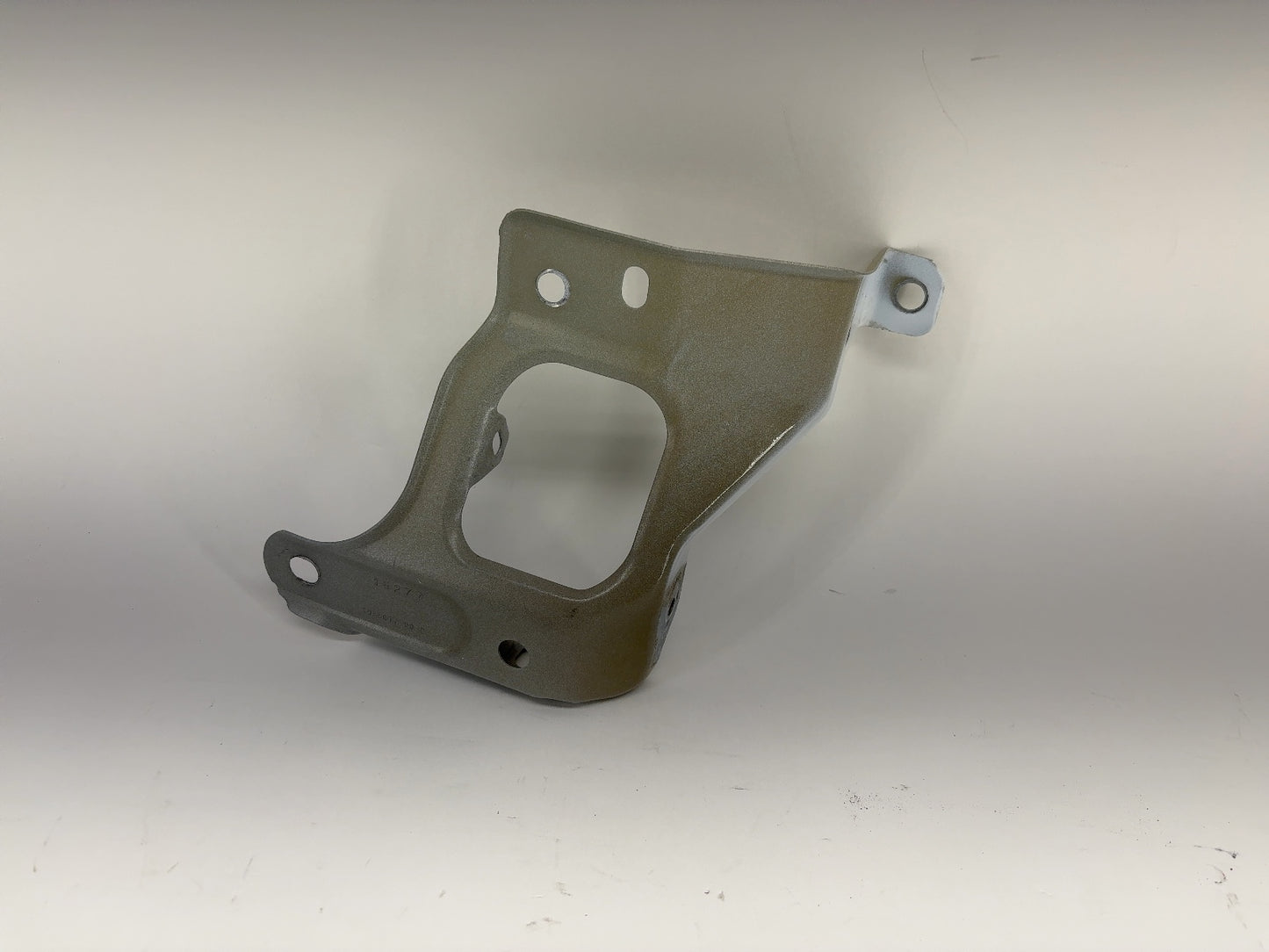 2018 Tesla Model 3 Left Fender Support Bracket 1086017-00-C