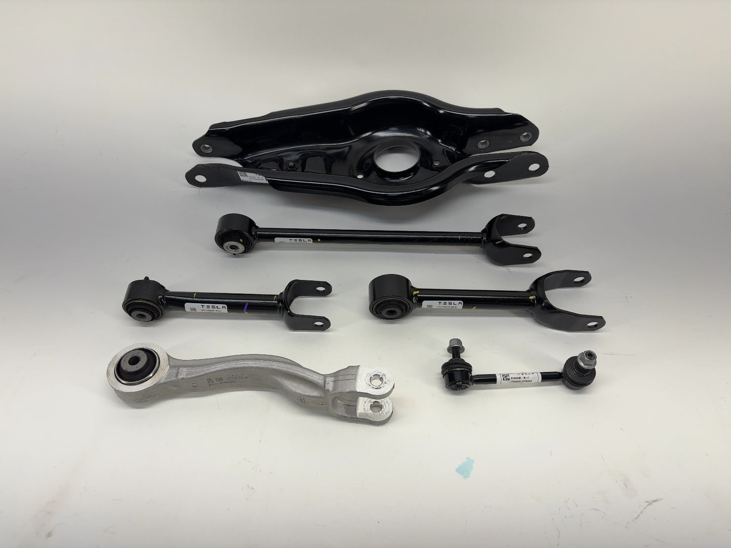 2026 Tesla Model Y Juniper Rear Right Control Arm Set 1277456-0R-A