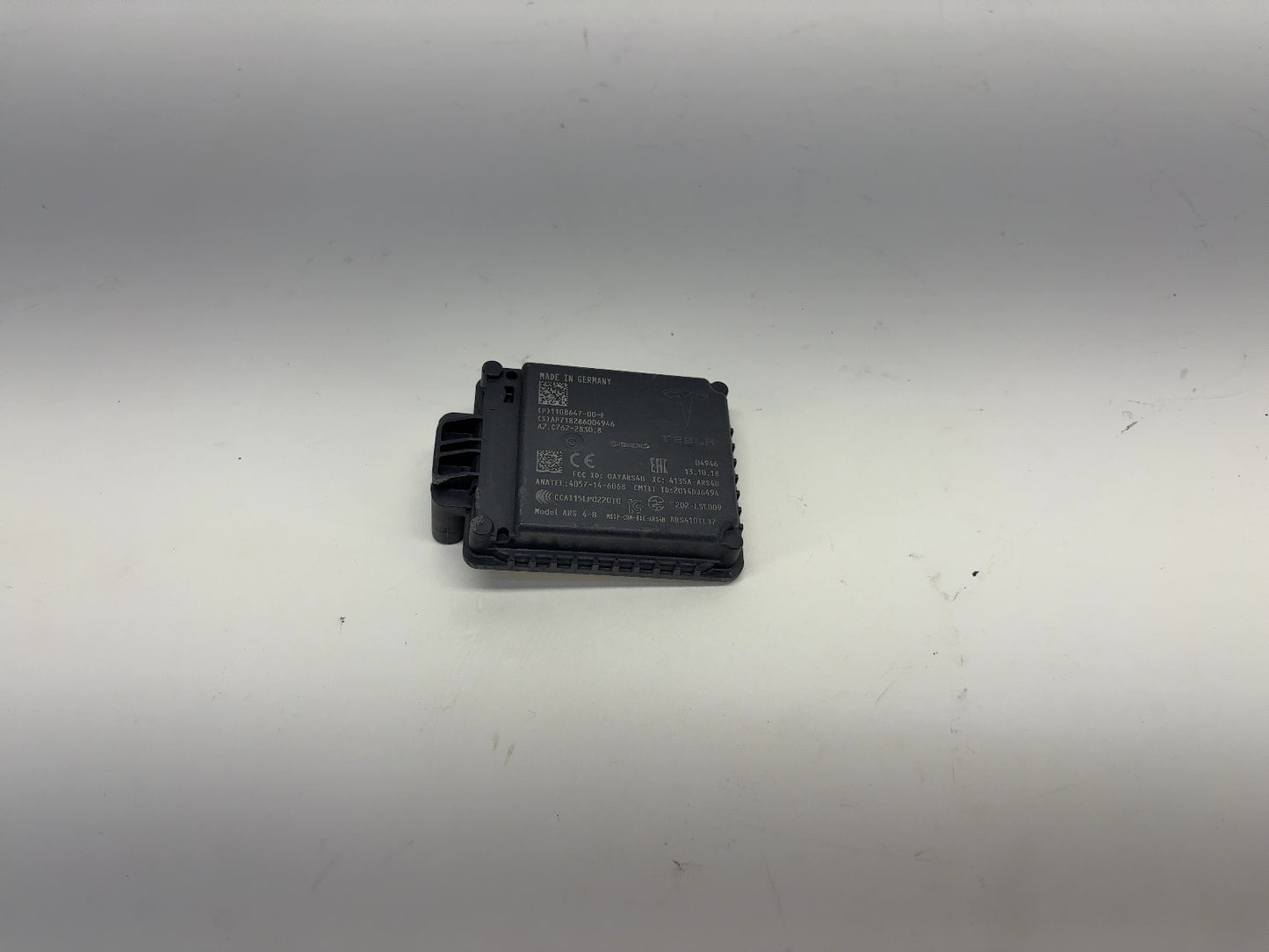 2018 Tesla Model 3 Radar 1108647-00-E