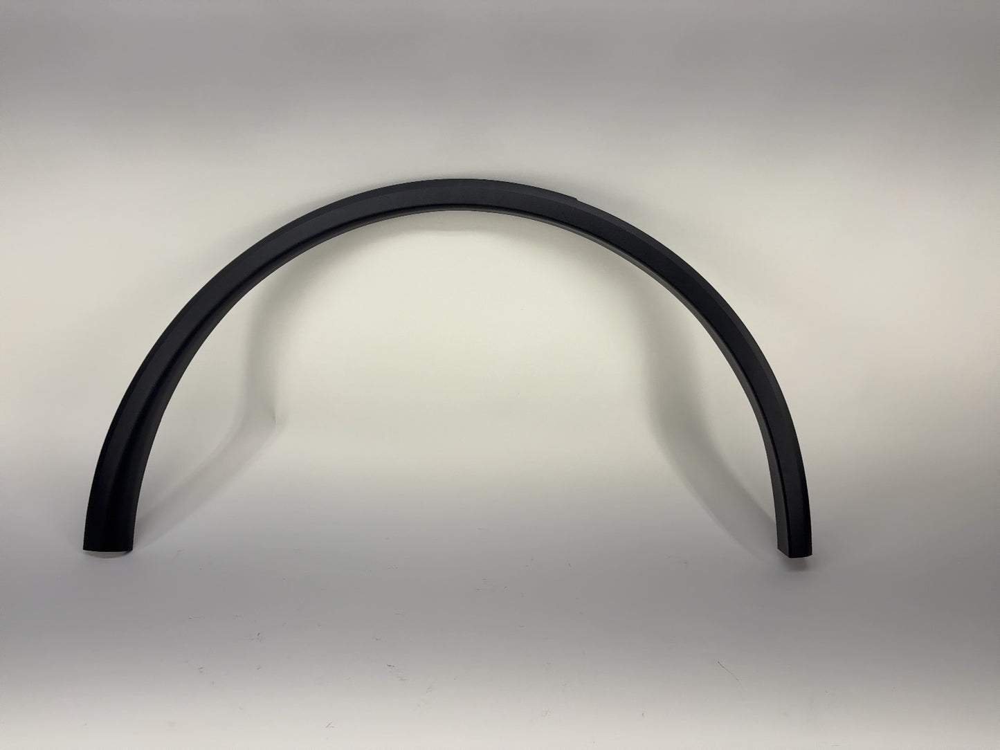 2026 Tesla Model Y Juniper Rear Fender Garnish Right 1937596-00-D
