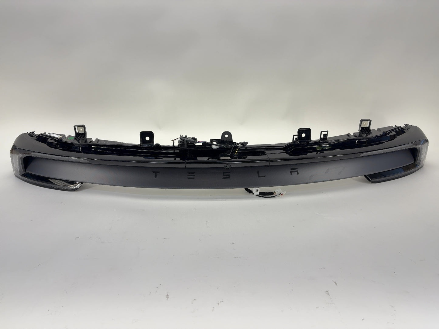 2025 Tesla Model Y Juniper Liftgate Lamp Assembly 2004606-00-B