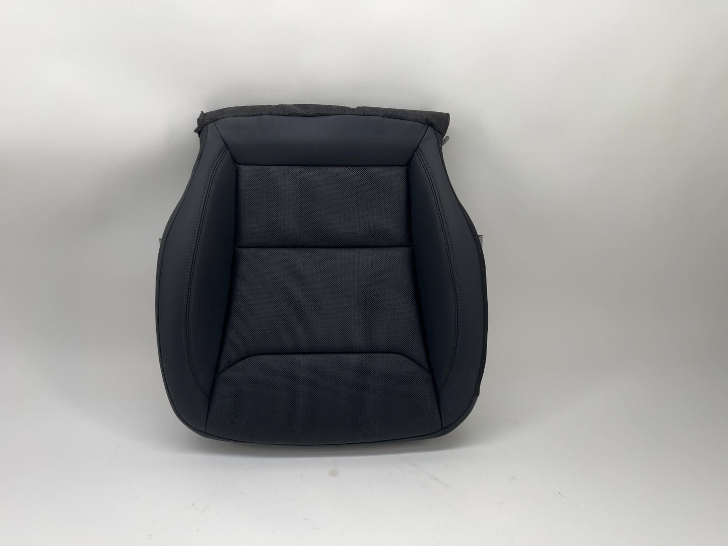 2025 Tesla Model Y Juniper Front Right Lower Seat Cushion Black 2048709-01-C