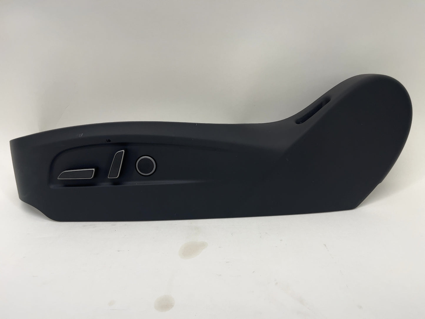 2025 Tesla Model 3 Highland Front Left Seat Trim With Buttons 1699946-00-C