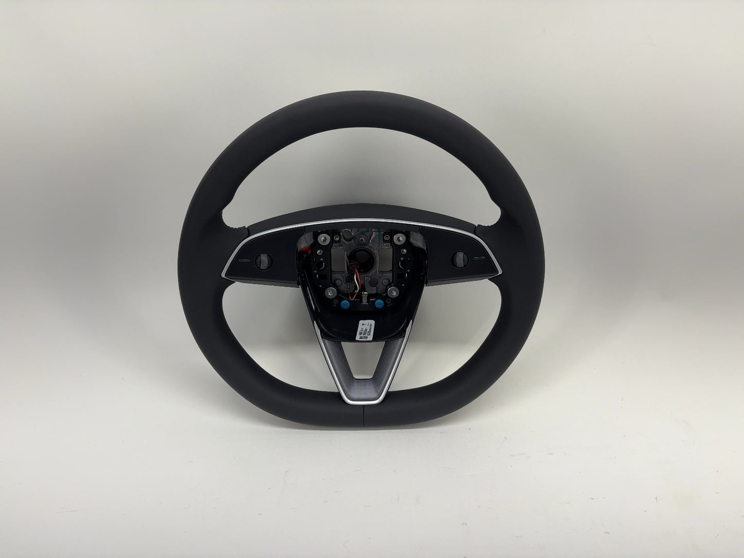 2025 Tesla Model 3 Highland Steering Wheel Pur Leather 1735339-00-G