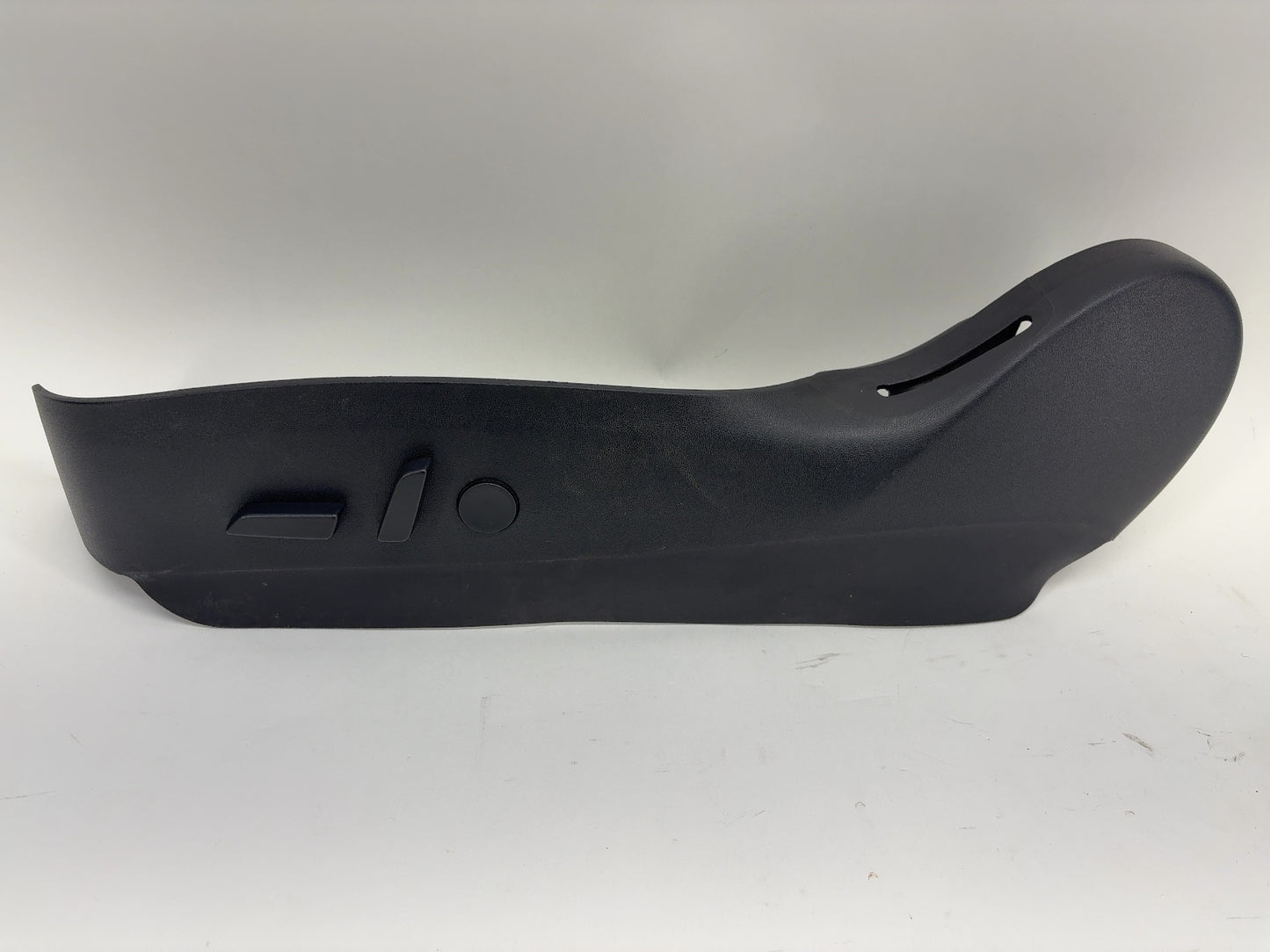 2019 Tesla Model 3 Front Left Driver Seat Trim With Buttons 1088964-00-C