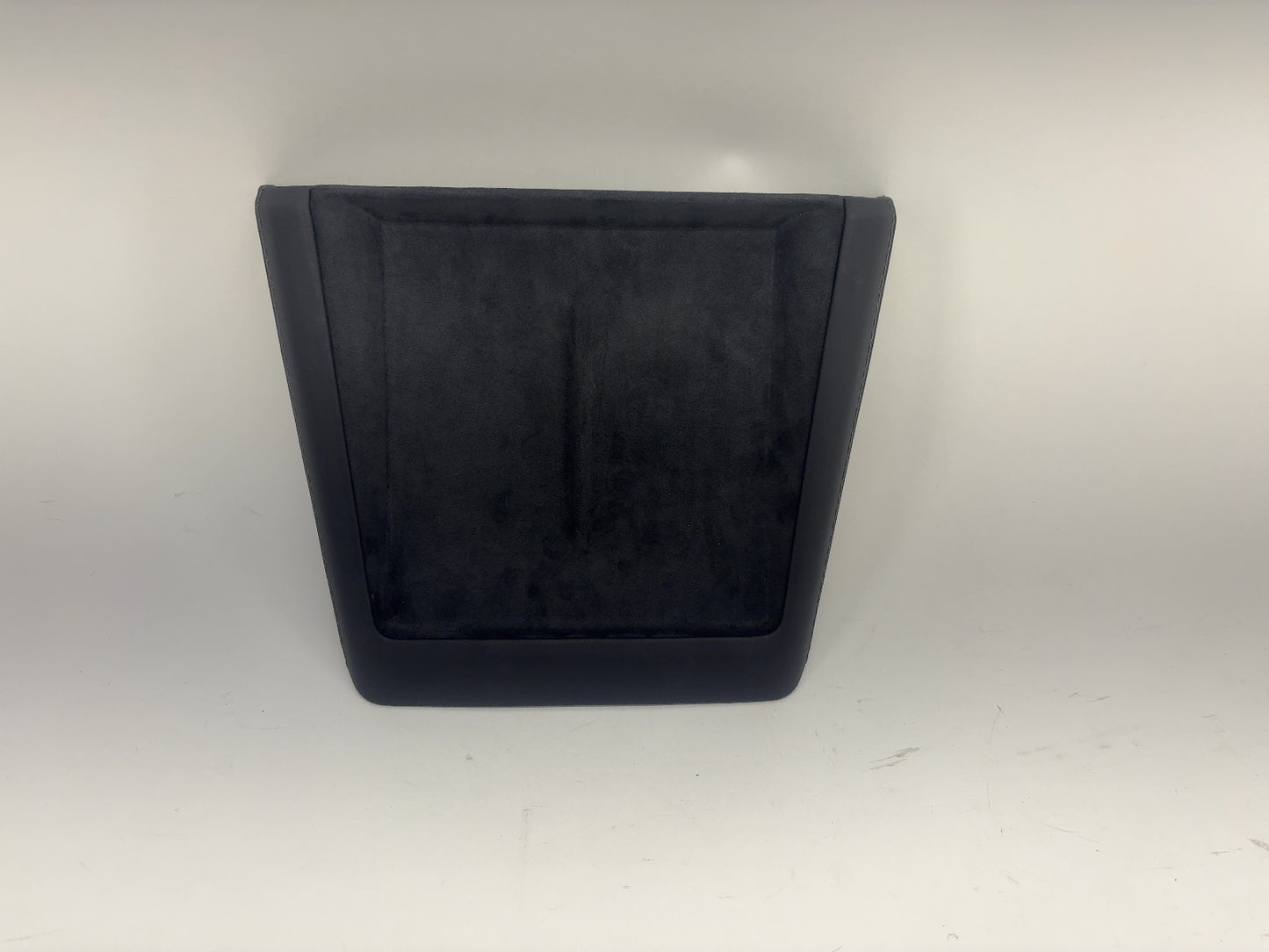 2025-2026 Tesla Model 3 Highland Wireless Charging Module & Pad 1761810-00-C