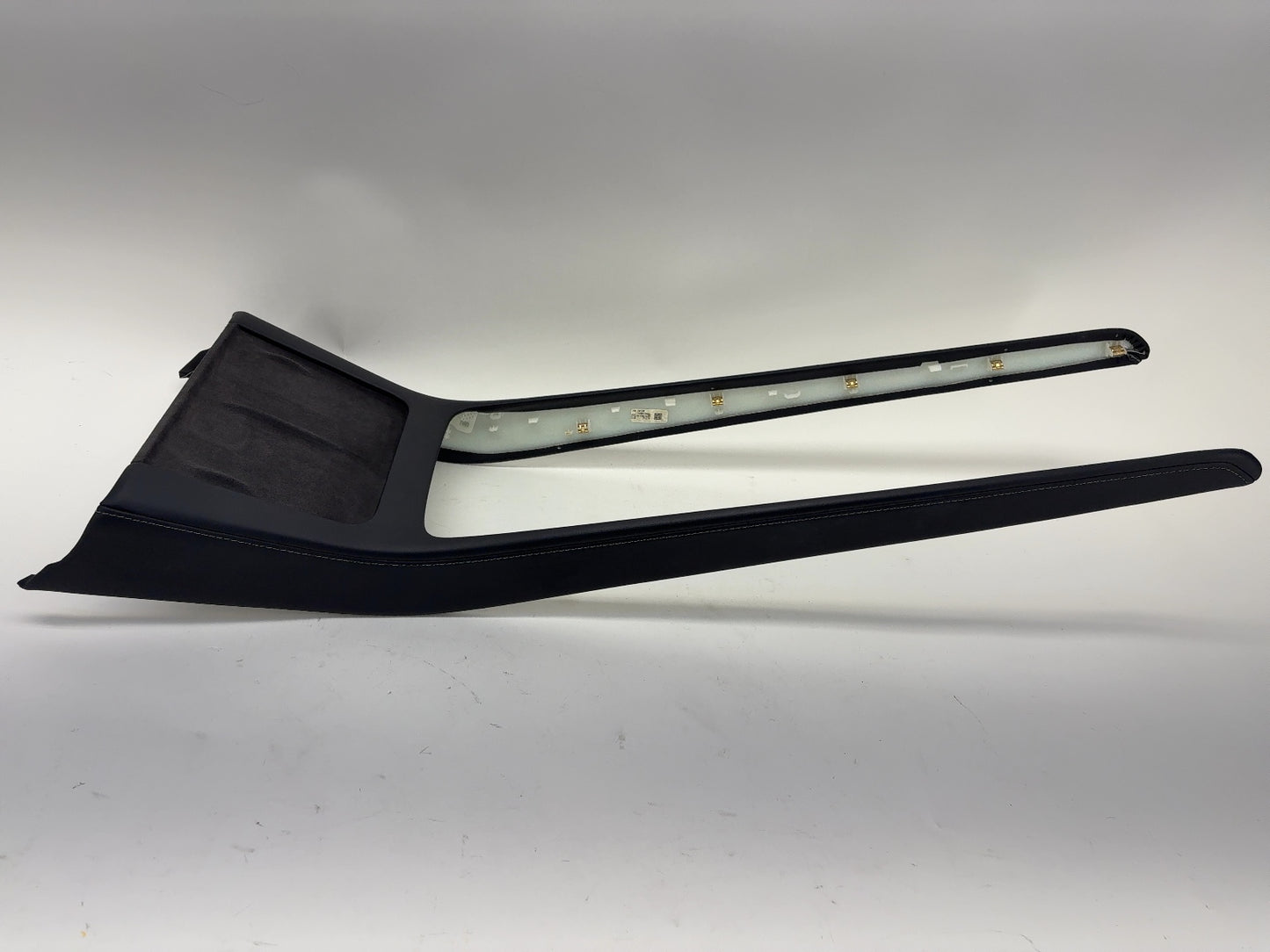 2022-2025 Tesla Model Y Center Console 2.0 Trim 1755541-00-B