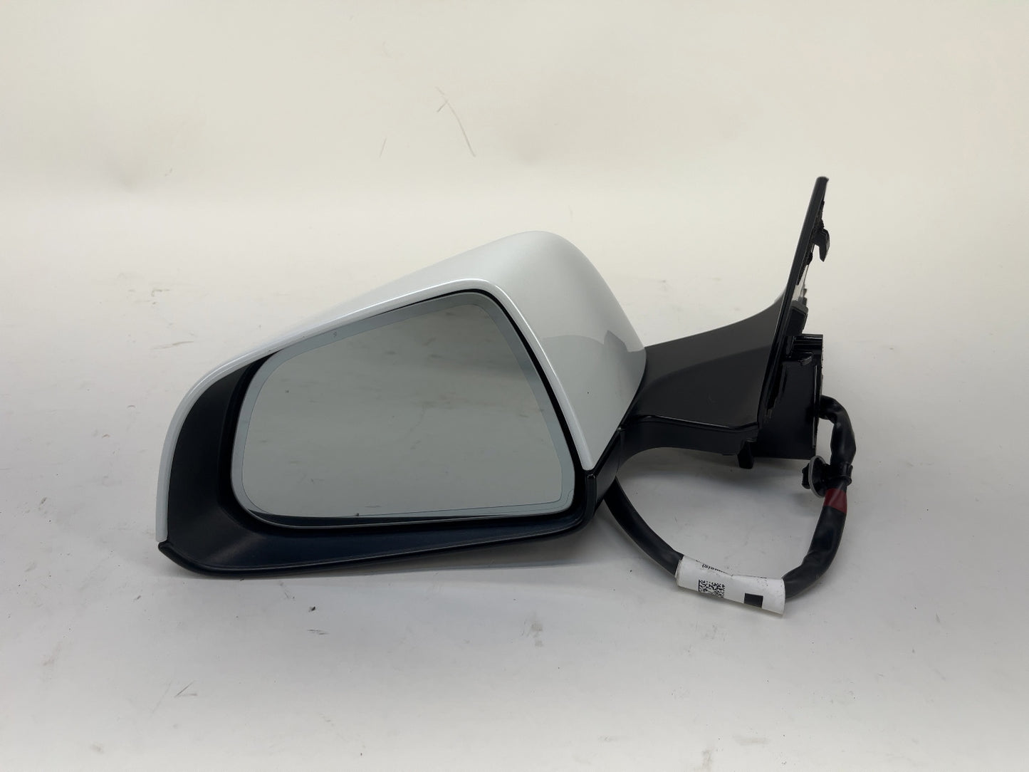 2021-2022 Tesla Model 3 Front Left Door Mirror Assembly 1592031-00-B