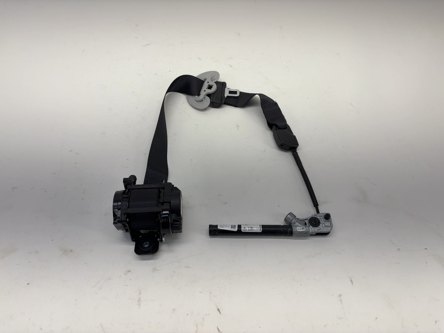 2021-2023 Tesla Model 3 Front Right Seatbelt w Pretensioner 1081279-01-H