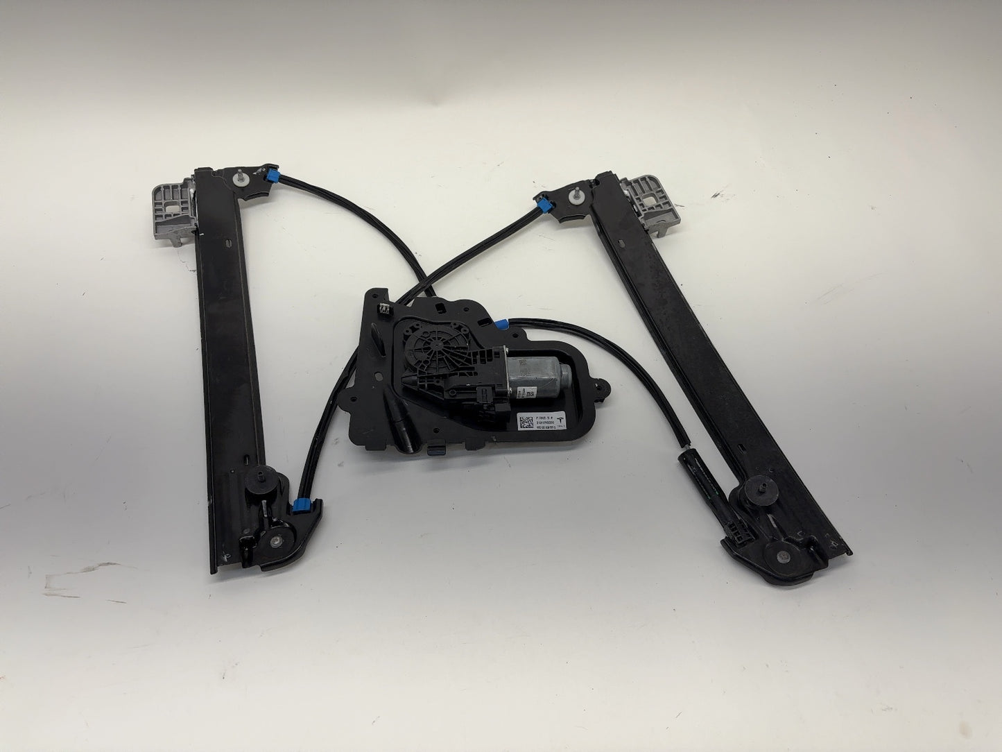 2018 Tesla Model 3 Front Left Window Regulator 1096620-99-H