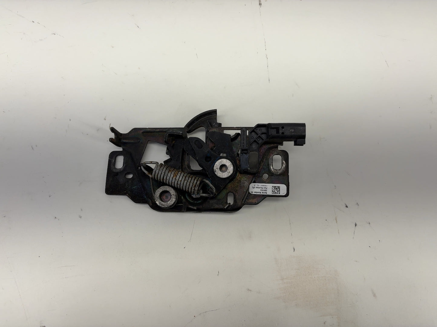 2018 Tesla Model X Hood Latch 1033011-00-E