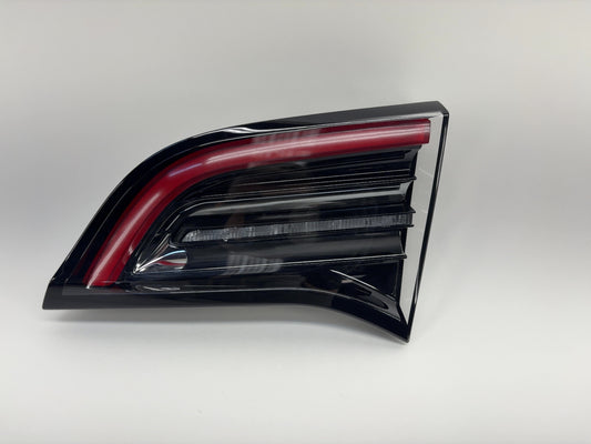 2023 Tesla Model 3 Right Tail Lamp Trunk Mounted Global 1502089-00-B