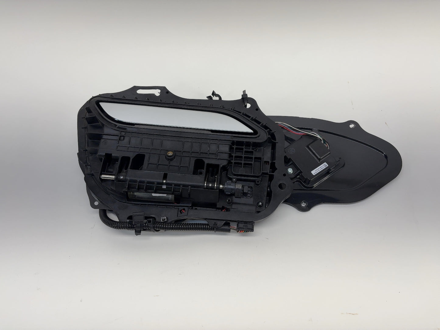 2015 Tesla Model S Rear Right Door Handle Retrofit Kit 1135723-S0-A